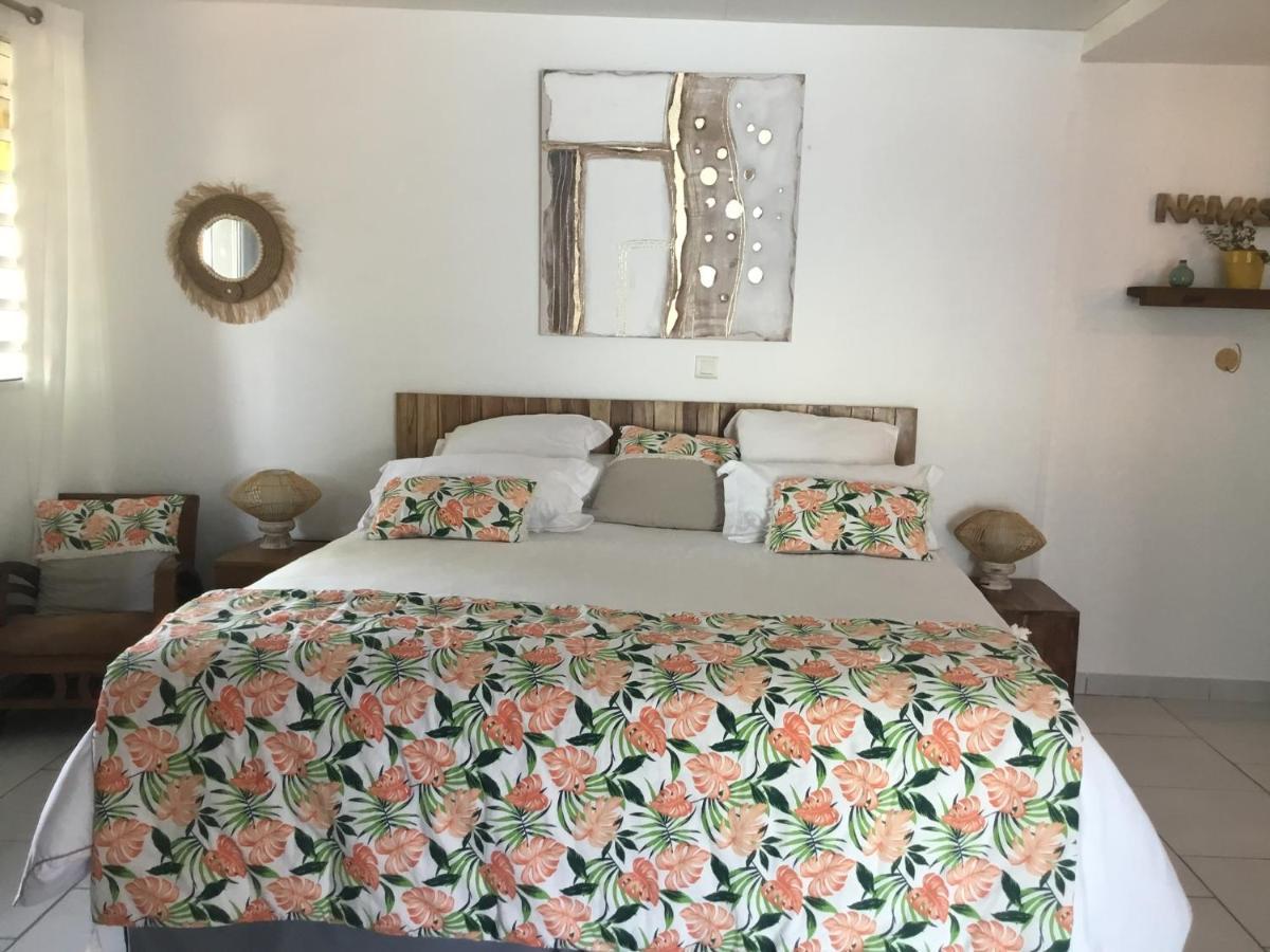 Au Pipiri Leve Apartment Schoelcher Luaran gambar