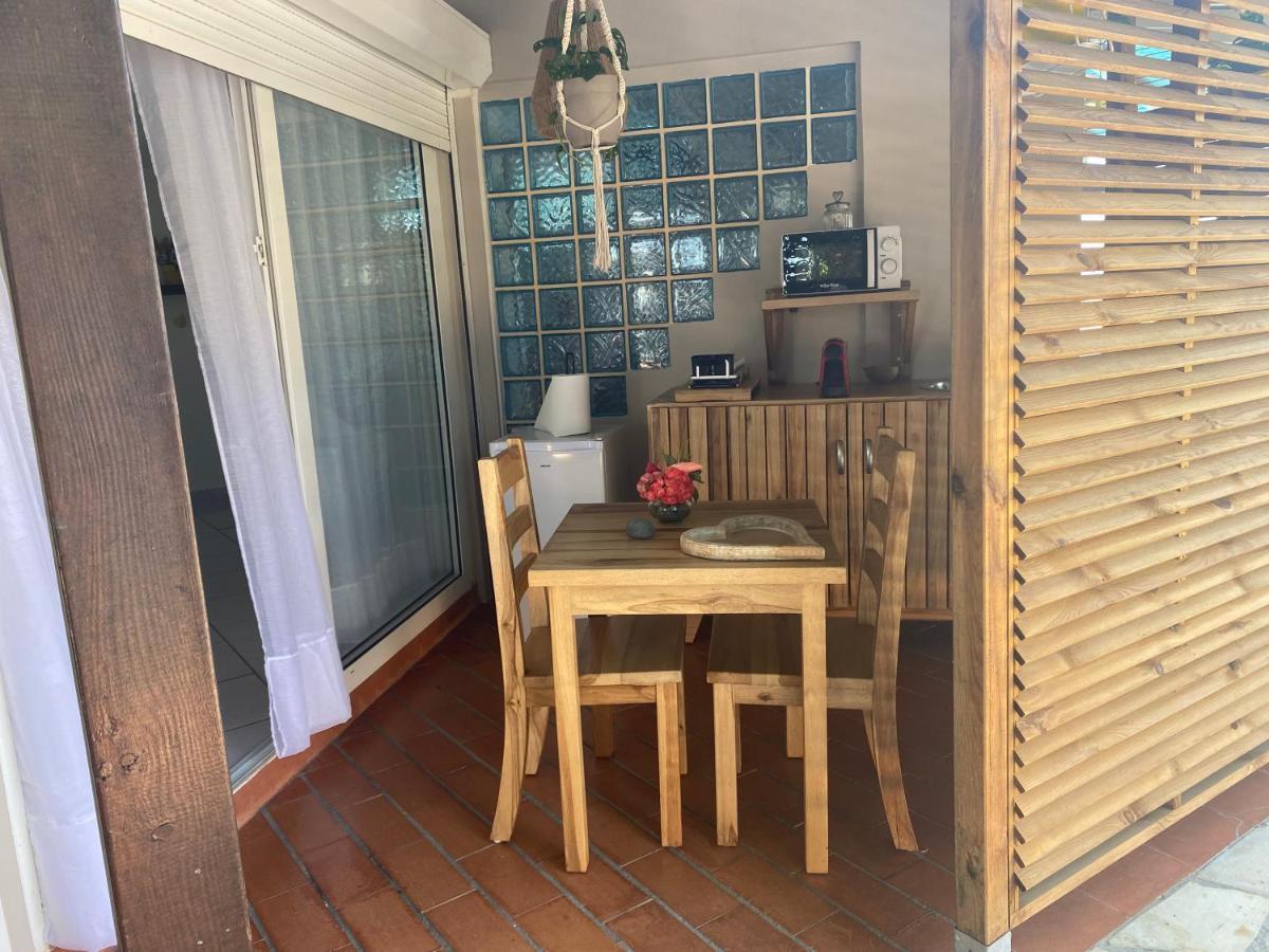 Au Pipiri Leve Apartment Schoelcher Luaran gambar