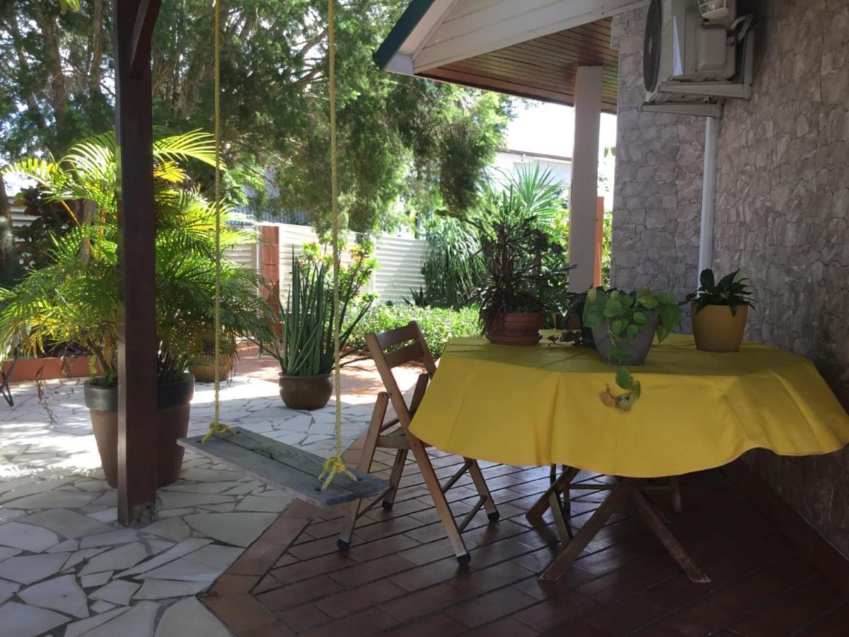 Au Pipiri Leve Apartment Schoelcher Luaran gambar
